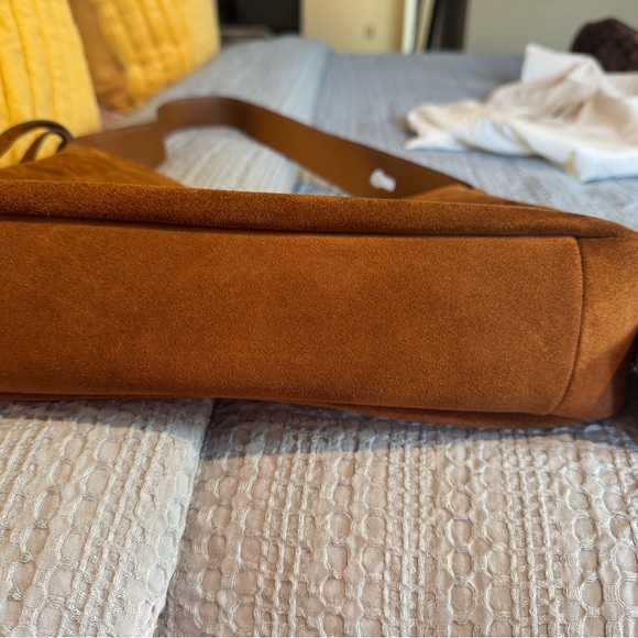 Tory Burch Romy Shoulder Bag Caramel Suede - Picture 5 of 7